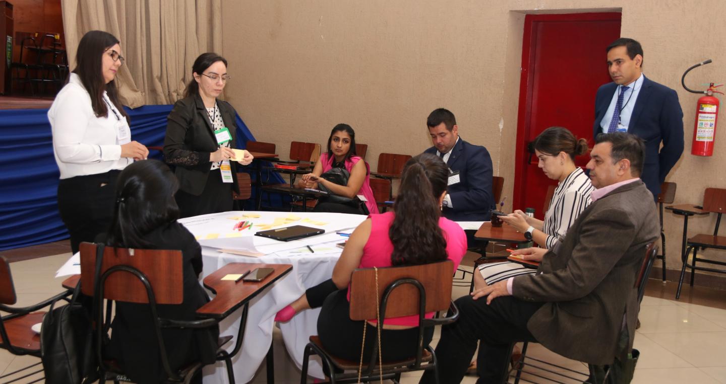 Taller de PND 2050 en la UNA