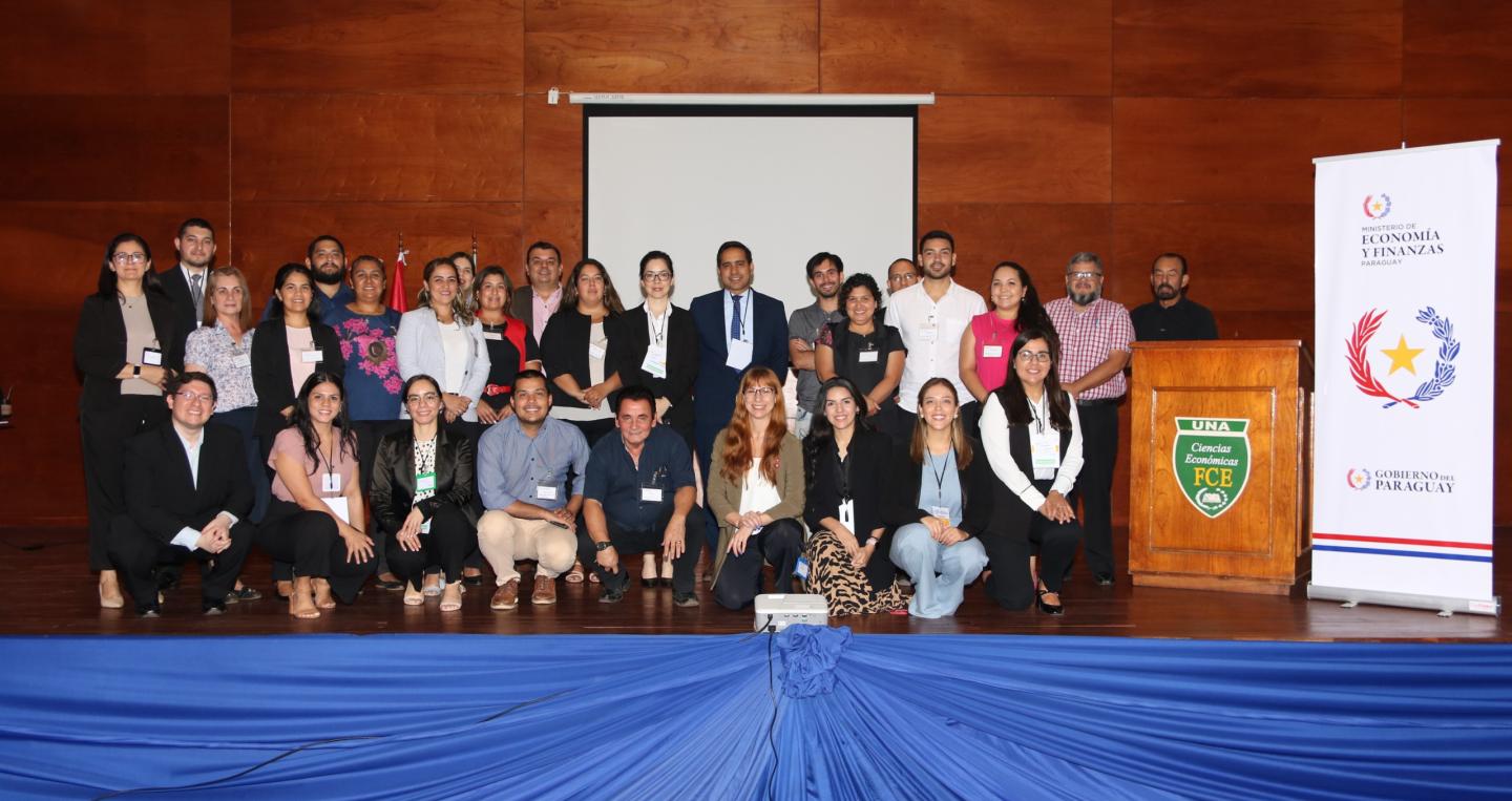 Cierre del taller de PND 2050 en la UNA