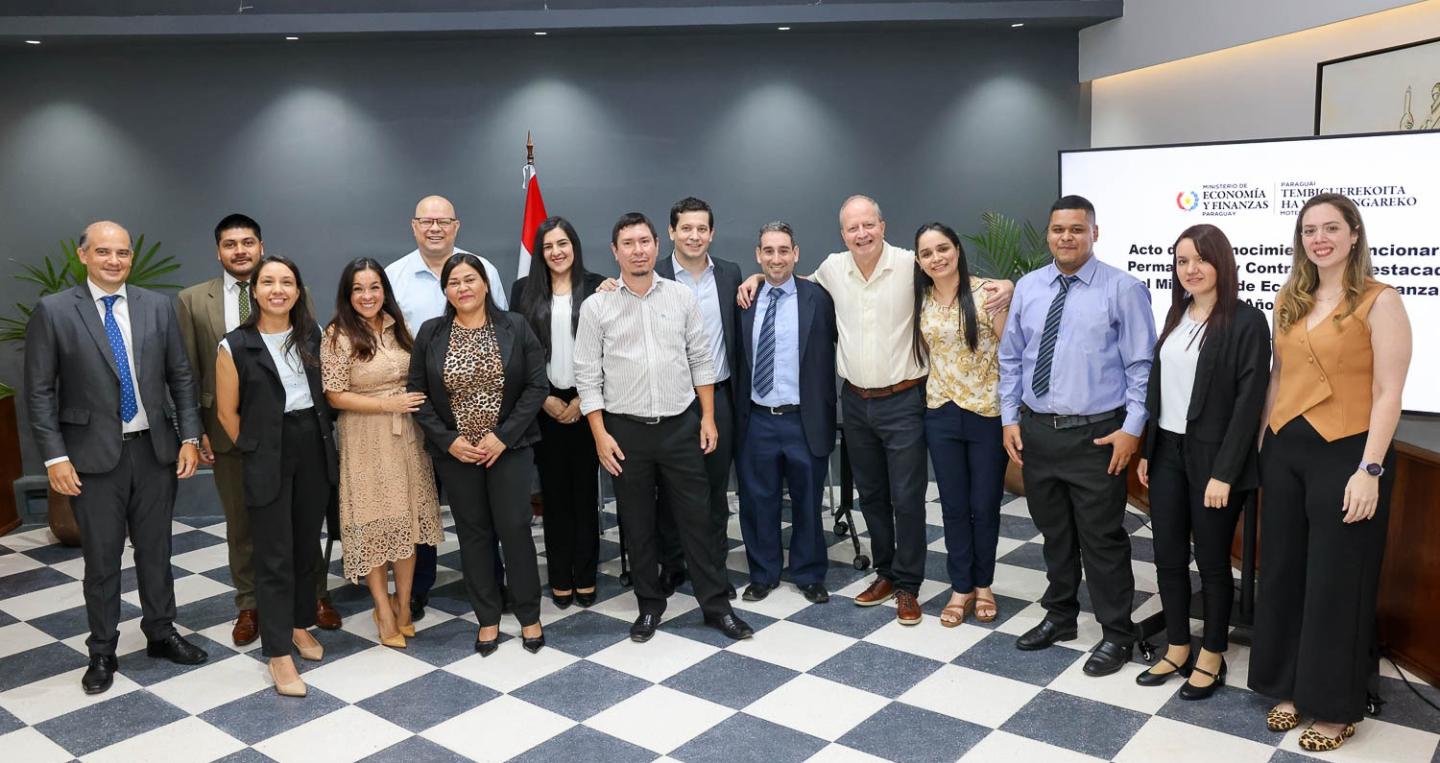 Funcionarios reconocidos 