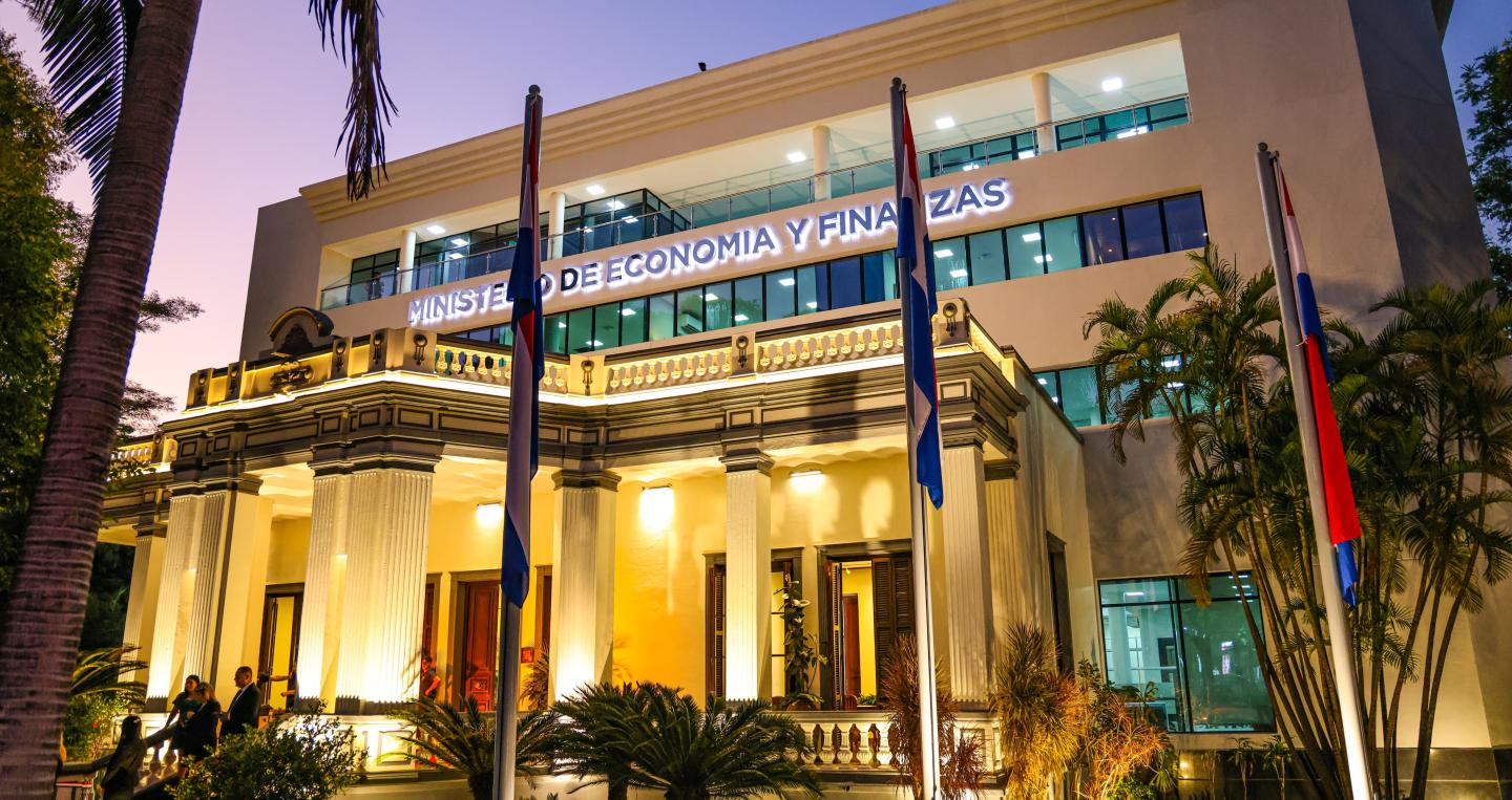 Fachada del nuevo edificio del MEF