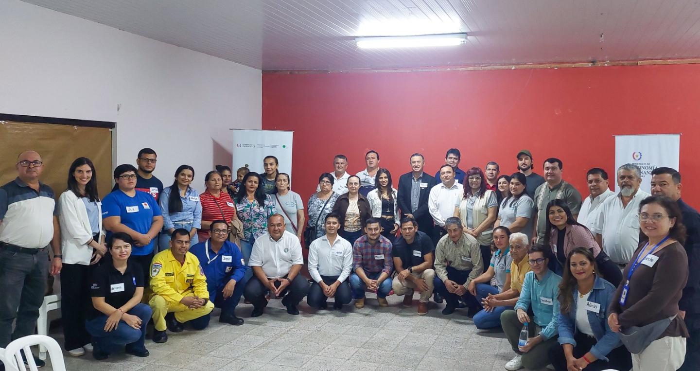 Participantes taller POUT Santaní