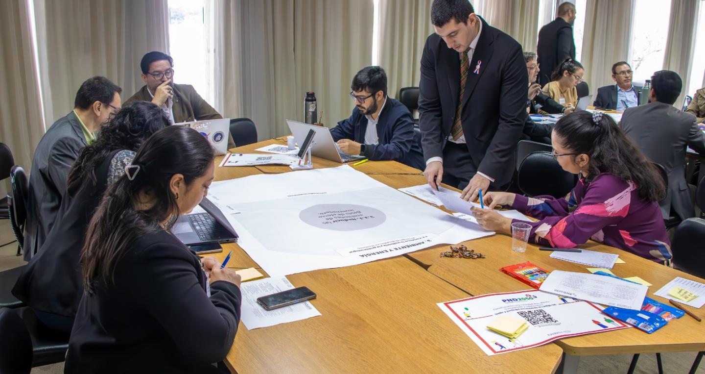 Taller sobre el PND 2050 en el BCP