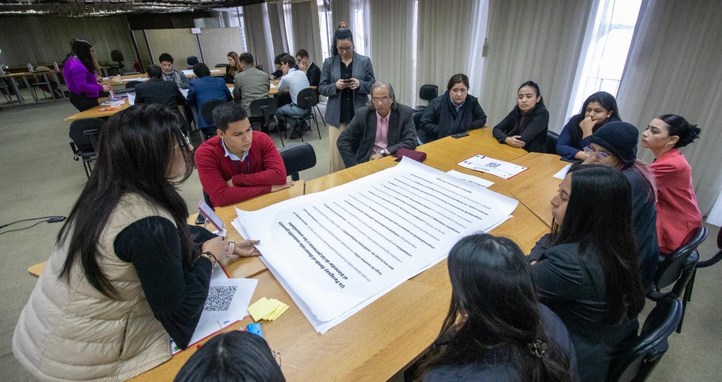 PND con jóvenes
