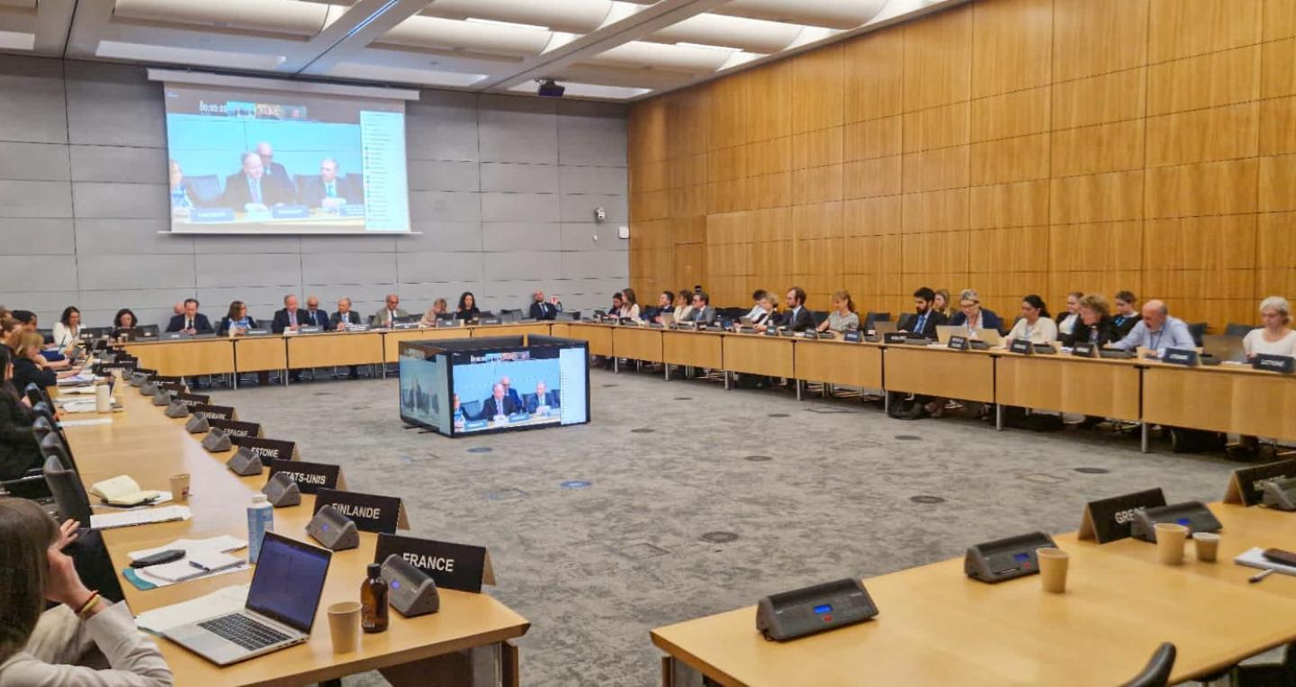 ministro de Economía y Finanzas, Carlos Fernández Valdovinos ante el Comité de Relaciones Globales de la Organización para la Cooperación y el Desarrollo Económicos (OCDE)