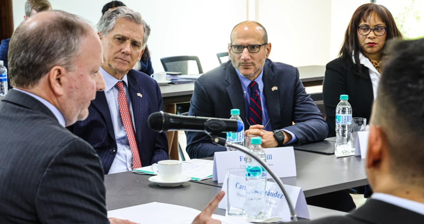 Reunión con congresistas de EEUU