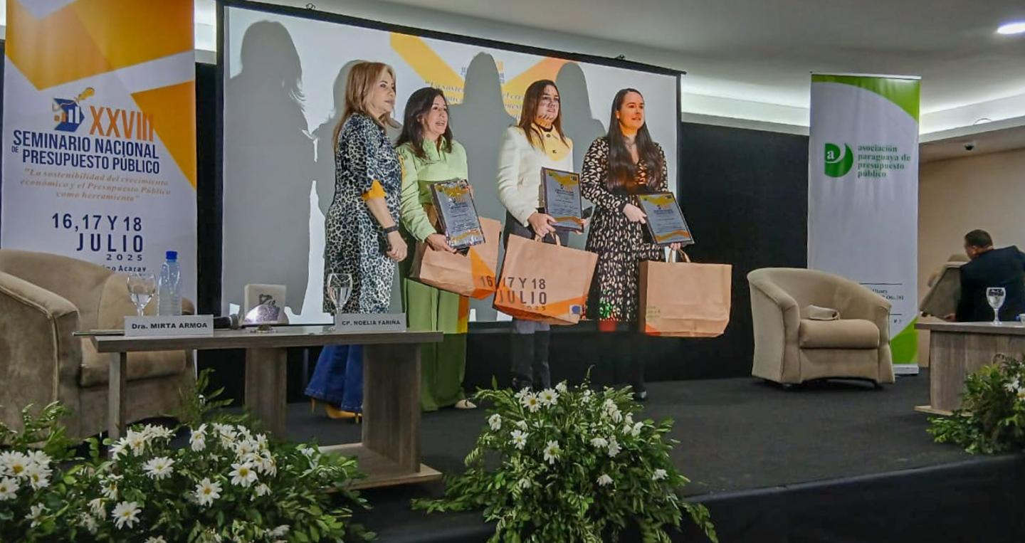 representantes del Viceministerio de Capital Humano y Gestión Organizacional