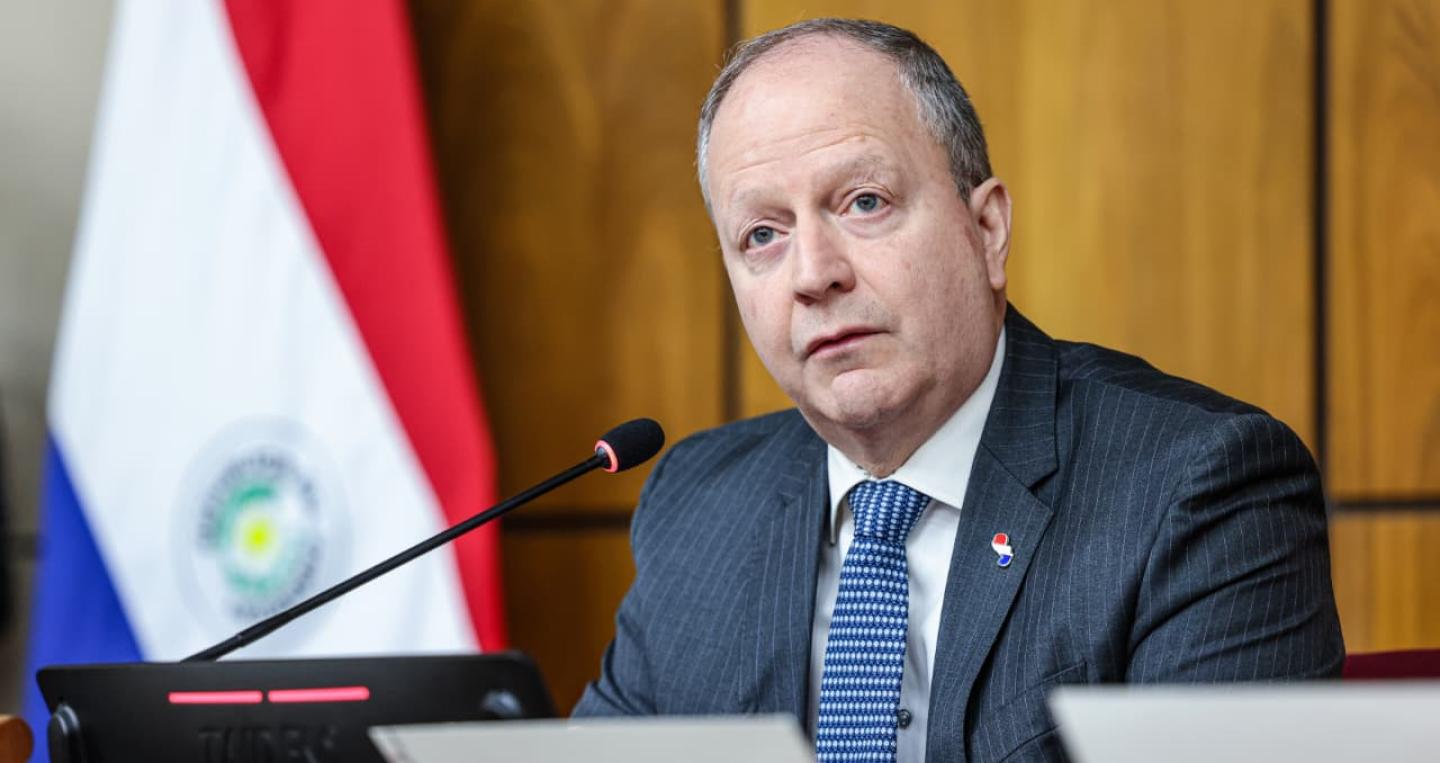 Ministro Carlos Fernández en el Congreso 