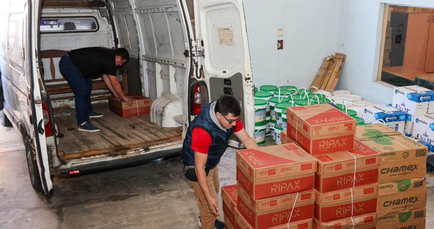 Donación de resmas