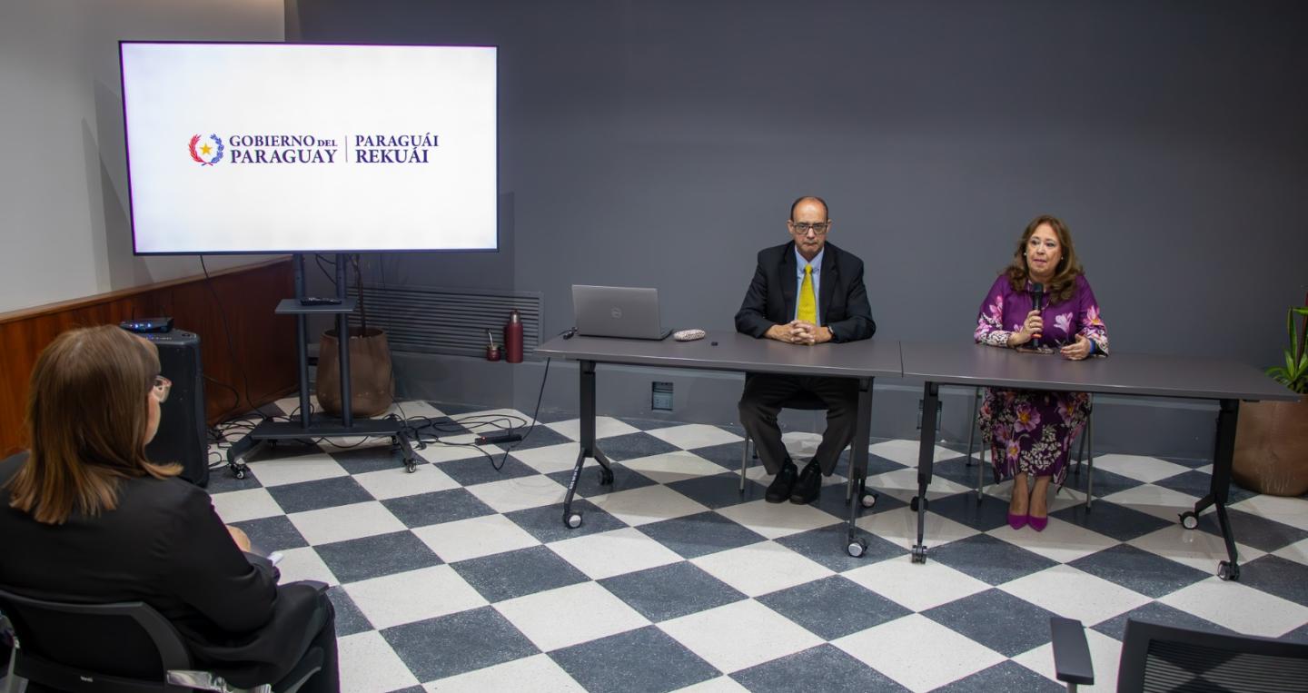 Gerente Teodora Recalde en taller sobre bienes patrimoniales