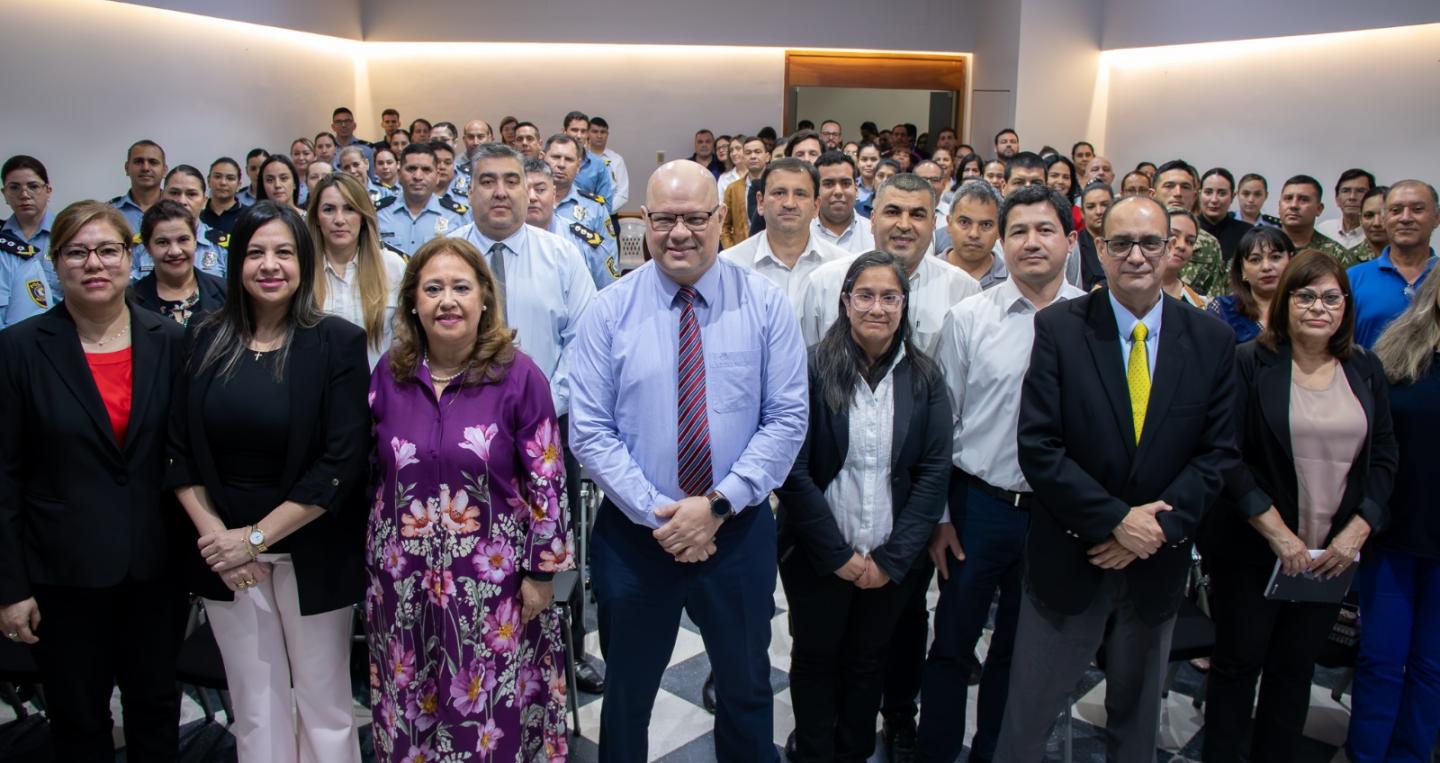Participantes en taller sobre bienes patrimoniales 