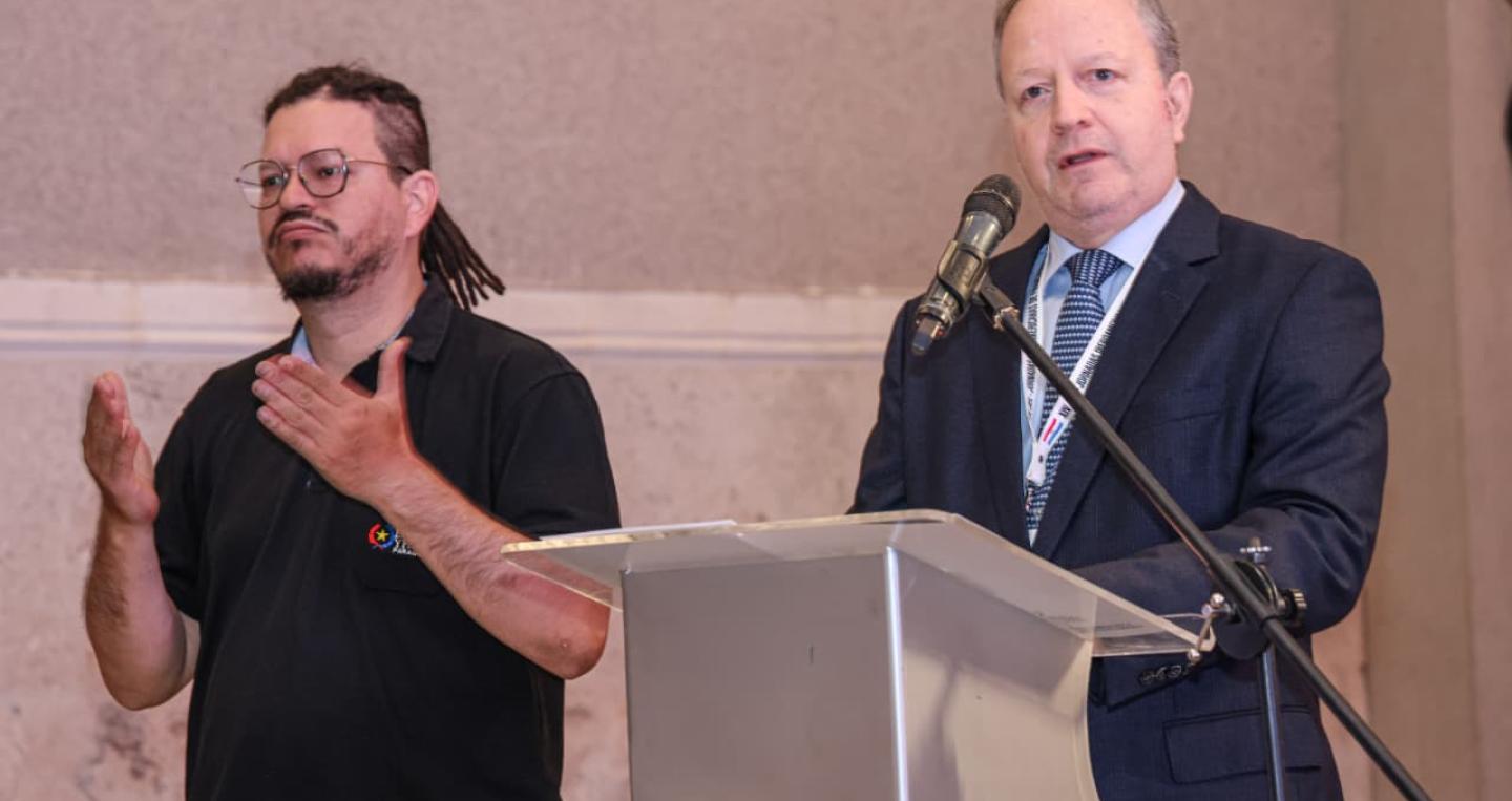 Ministro en Seminario Internacional