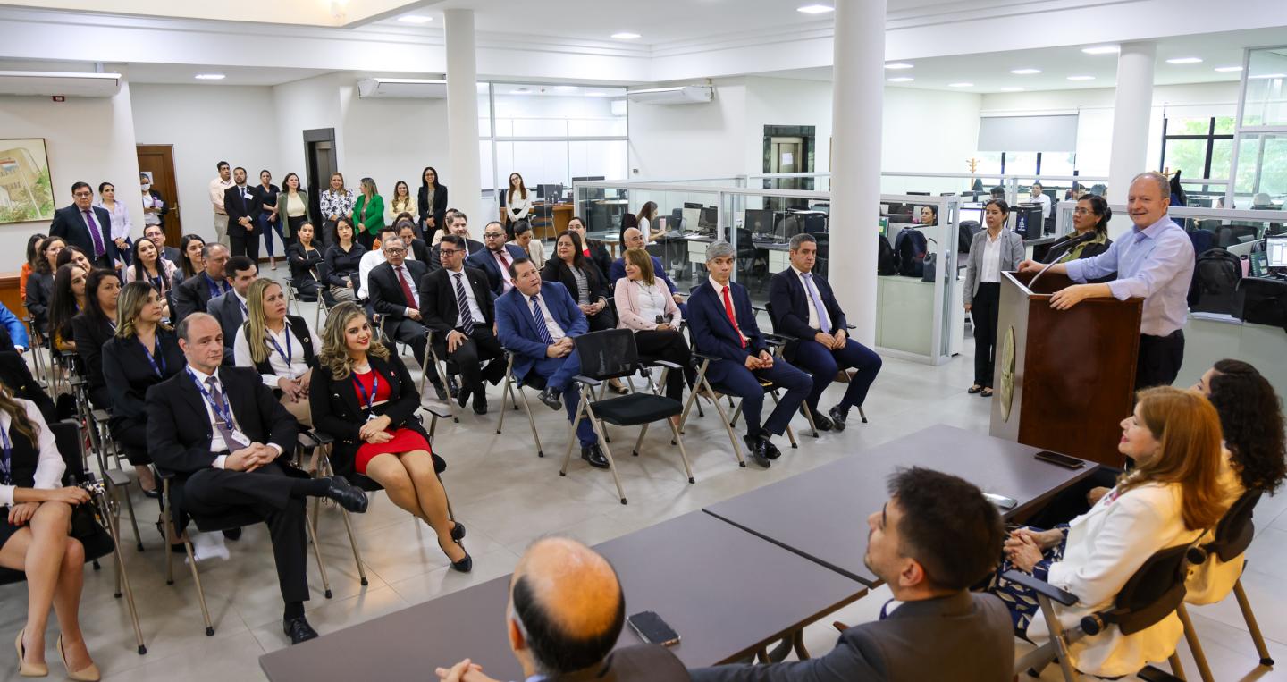 Designación de funcionarios 