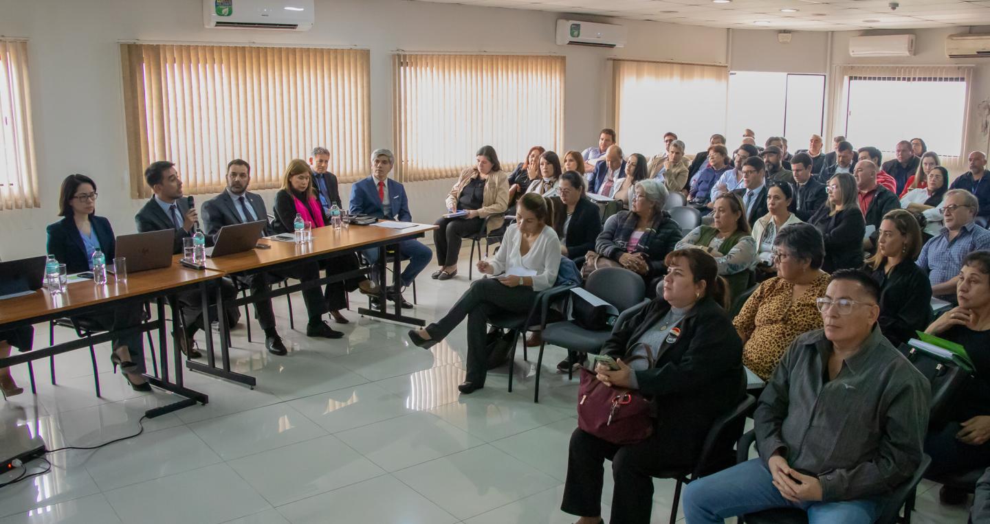 Participantes sobre reforma de la Caja Fiscal