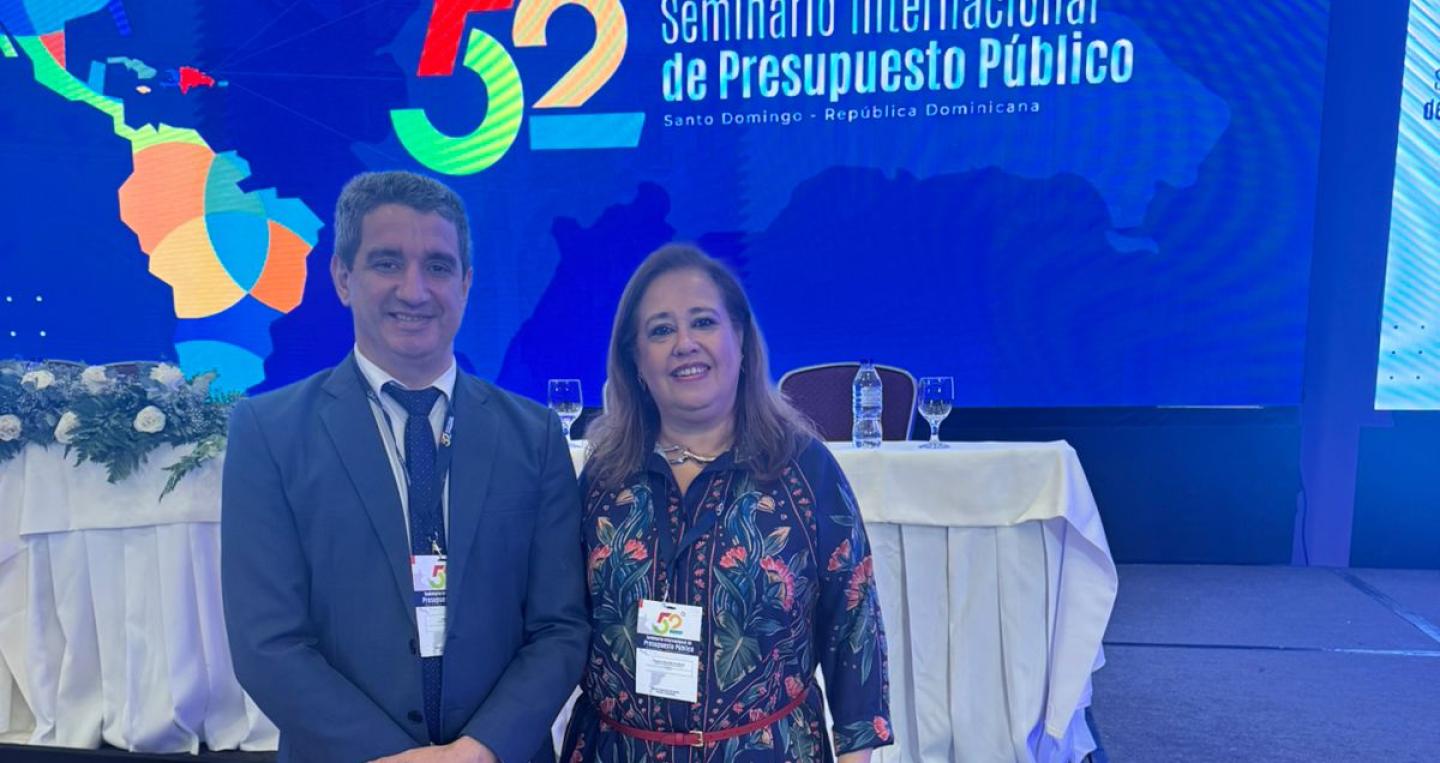 Teodora Recalde y Jorge Paredes en Seminario Internacional 