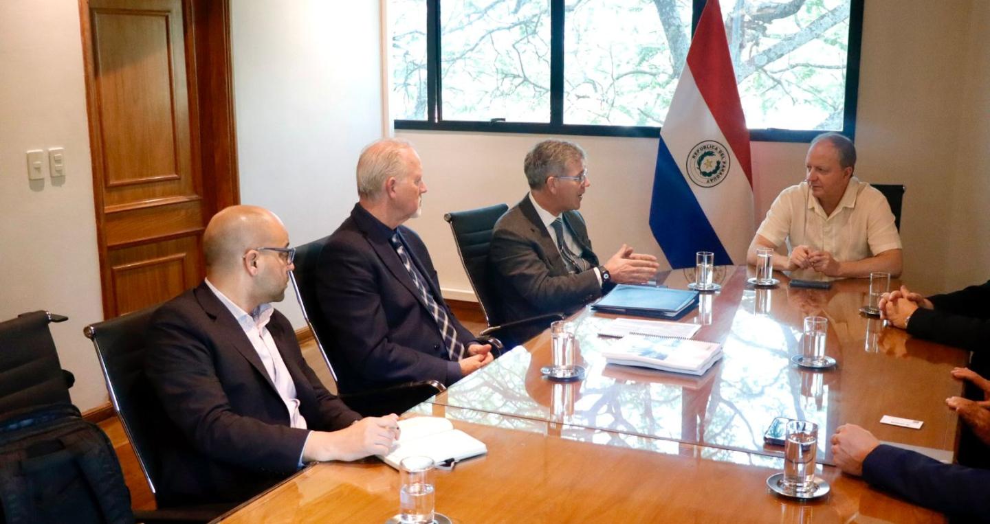 Reunión con inversores 