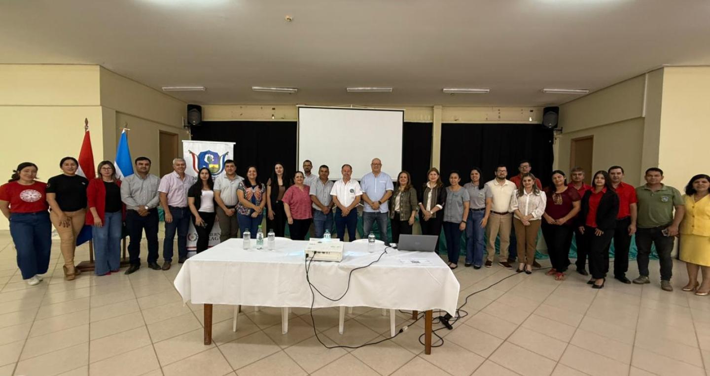 Capacitación a representantes de municipalidades de Boquerón