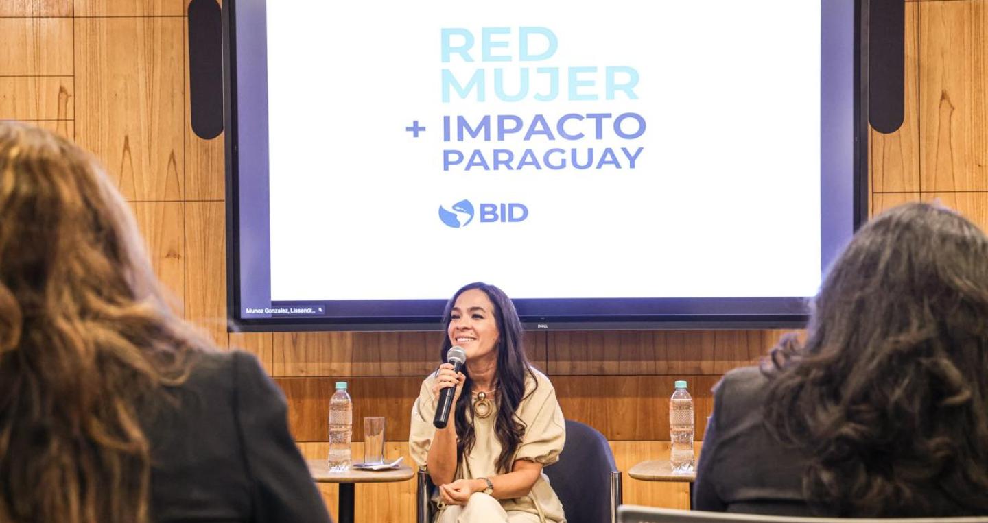 Andrea Picaso, ministra sustituta