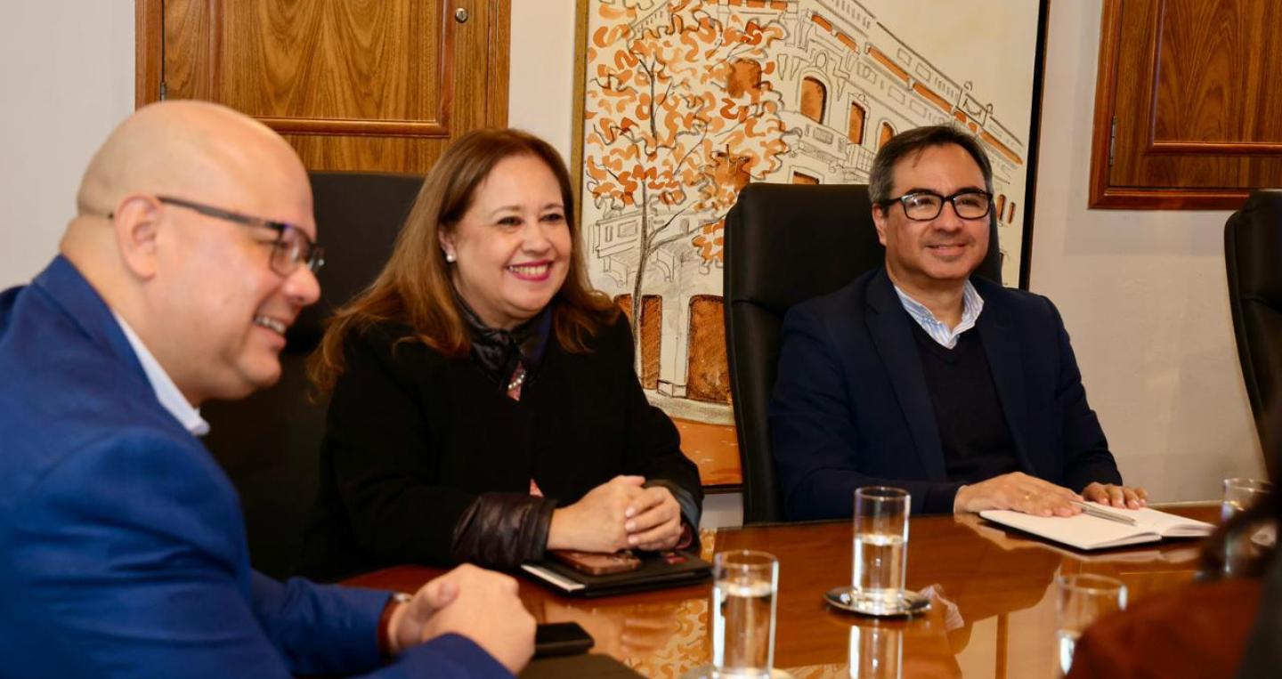 Ministro Lovera y equipo técnico