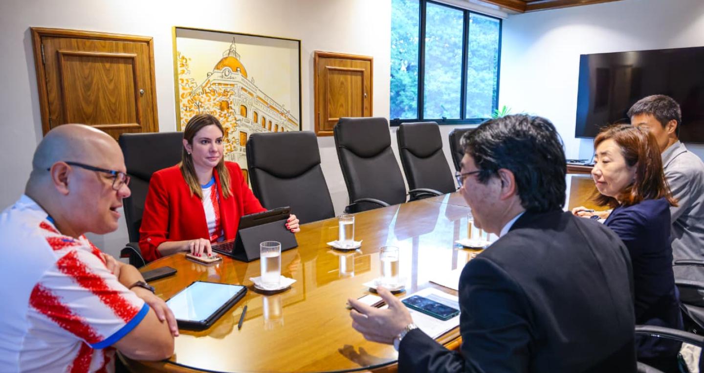 Reunión bilateral