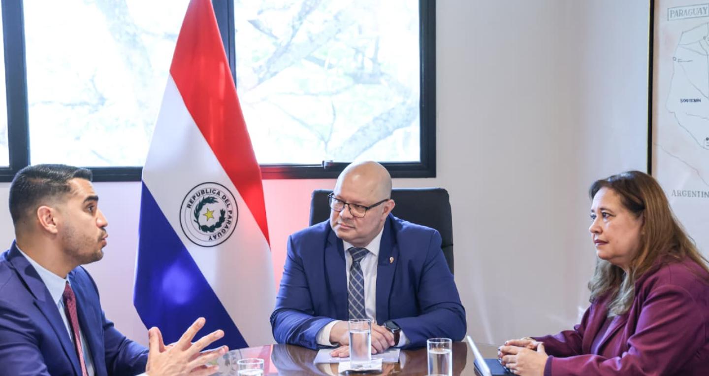 Reunión de ESSAP con el MEF