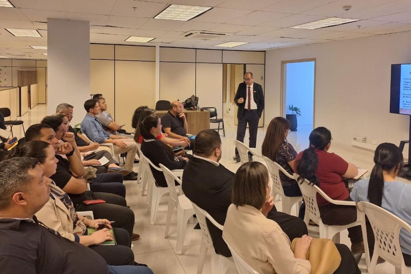 Capacitación a representantes de los OEE