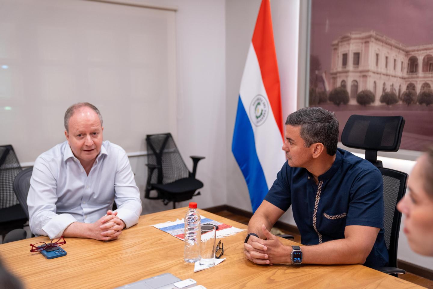 Reunión de autoridades en Mburuvicha Róga