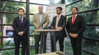 presentación del acuerdo para producir fertilizantes de bajo impacto ambiental