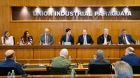 Ministro Fernández Valdovinos en la UIP