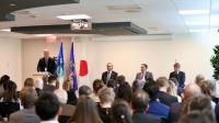 Ministro Fernández Valdovinos en evento del BID