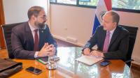 Reunión del ministro Fernández Valdovinos con el ministro NIcora 