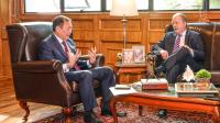 Ministro Fernández Valdovinos con embajador de Taiwán