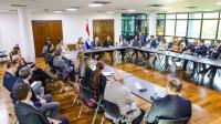 Reunión con farmacéuticas