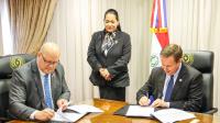 Firma de acuerdo entre el MEF y CSJ