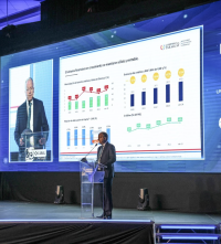 Conferencia organizada por los 25° aniversario de CABAL Paraguay