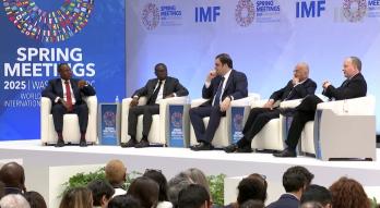 Ministro Fernández en Panel del FMI