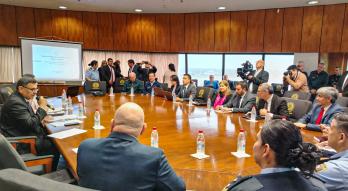 Reunión del viceministro Felipe sobre Caja Fiscal