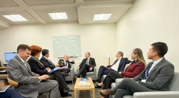 Reunión con Rodrigo Valdés del FMI 