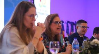 Teodora Recalde en Seminario Internacional 