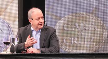 Ministro Carlos Fernández en Cara o Cruz 