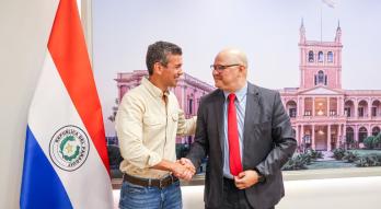 Ministro de Economía y Finanzas, Oscar Lovera