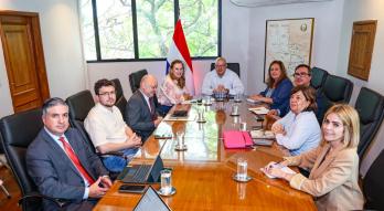 Reunión del ministro Oscar Lovera con ministra de Salud