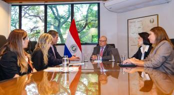 Reunión de ministro Oscar Lovera con el del MIC, Marcos Riquelme