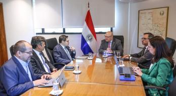 Ministro Oscar Lovera con Orué