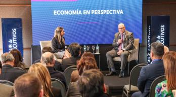 Ministro con Club de Ejecutivos