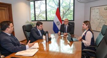 Reunión de Ministro con Senacsa
