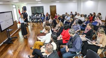 Capacitación a escribanos