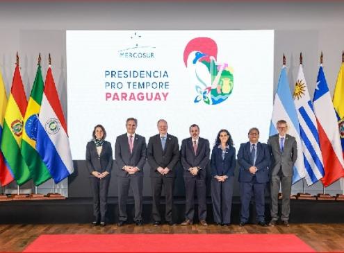 MINISTROS DE ECONOMÍA Y PRESIDENTES DE BANCOS CENTRALES