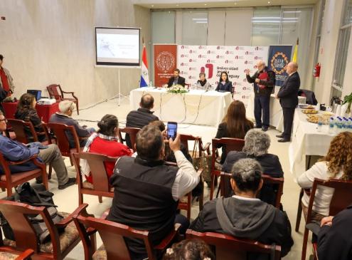 Encuentro de investigadores, autoridades y otros, referente al desarrollo economico nacional