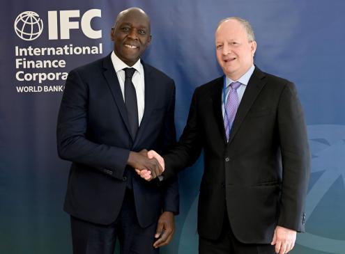 Ministro Carlos Fernández Valdovinos con Makhtar Diop