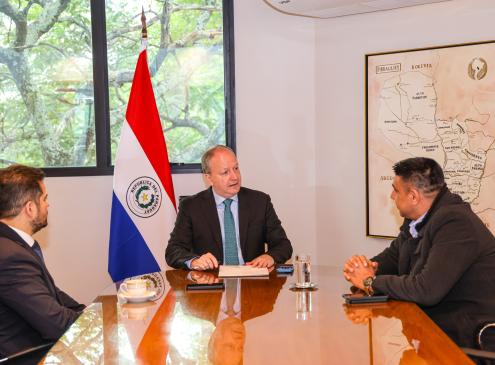 Reunión del ministro con diputados